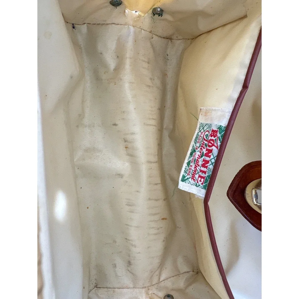Vintage Bonnie International Wicker Cream Handbag Leather Trim & Chain -see pics
